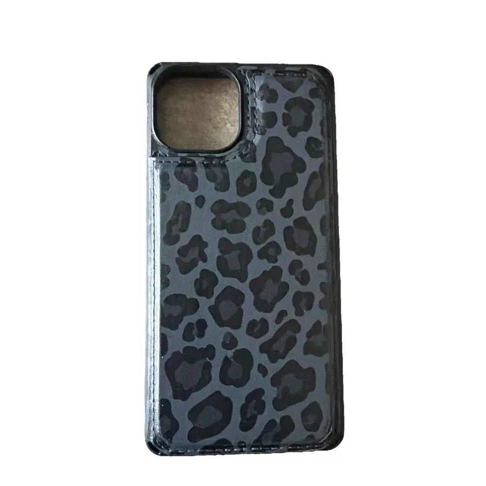 iPhone 13/14 Wallet Case with Card Holder, Black Leopard Cheetah Pattern